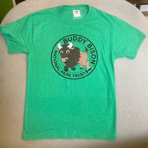 Green Buddy Bison T-Shirt Fruit of the Loom